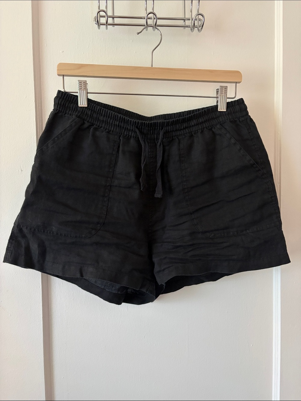 Quince Black 100% Linen Shorts